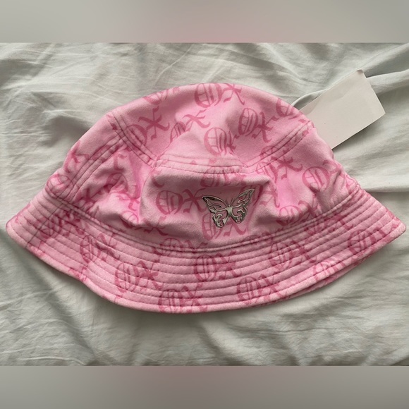 Patterned Pink Bucket Hat - Picture 3 of 6